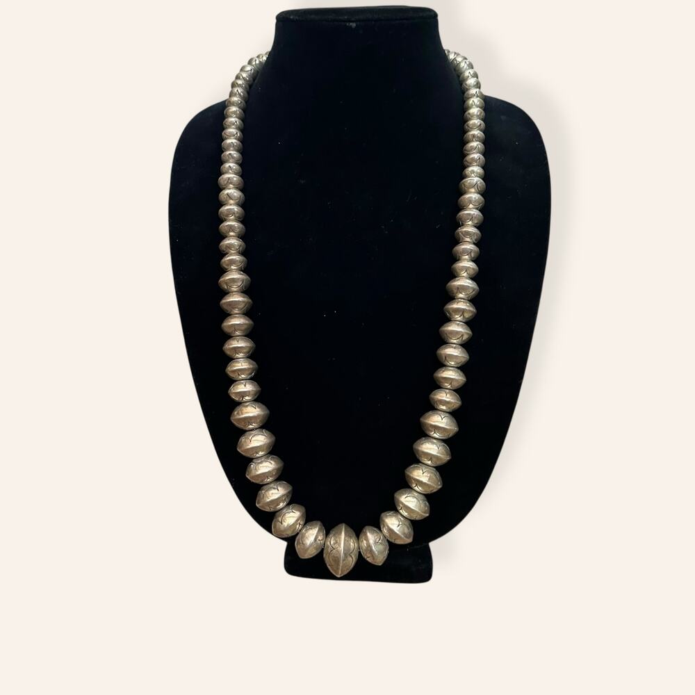 Handmade Navajo Silver Pearl Necklace Graduated